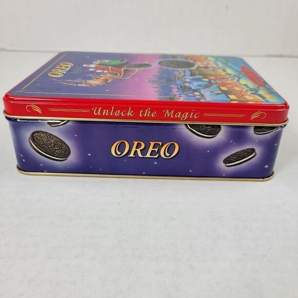 Oreo‎ 1995 "Unlock the Magic" Collector's Tin - Picture 3 of 9
